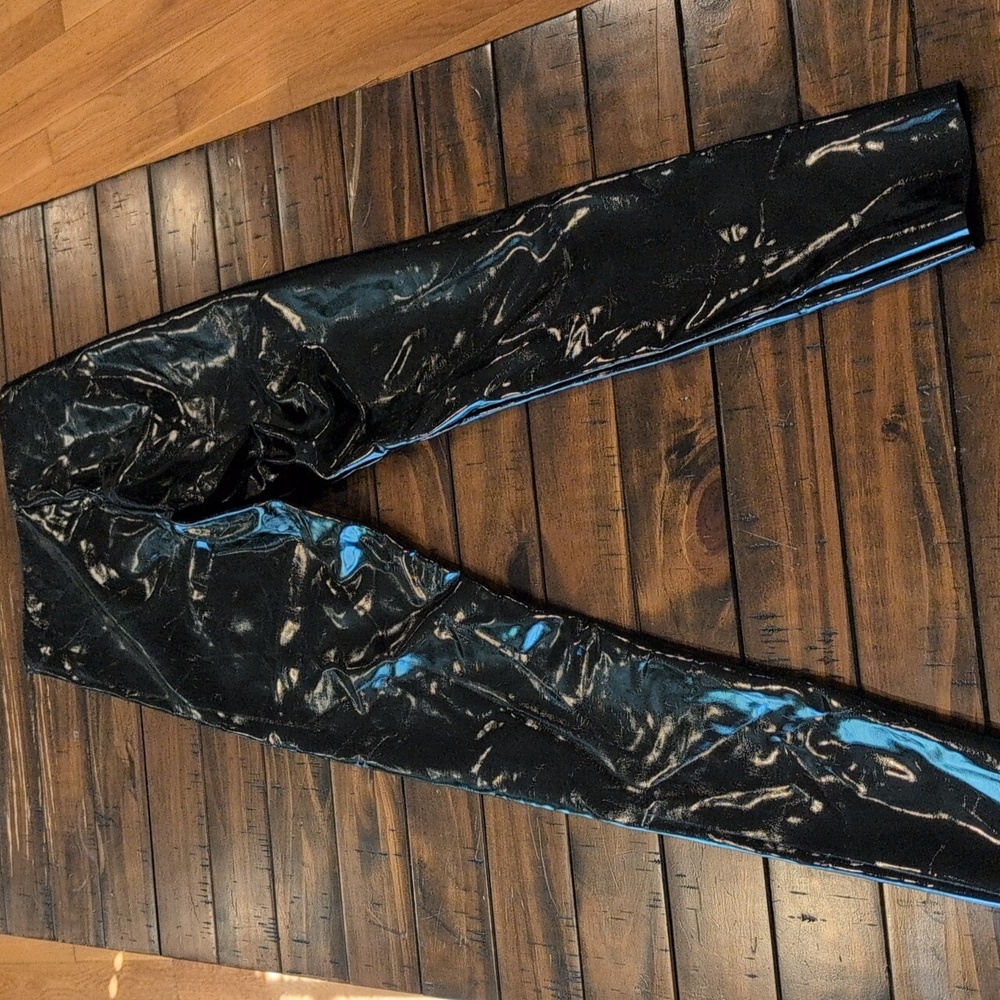 Commando Patent Leather Leggings - Picture 9 of 9